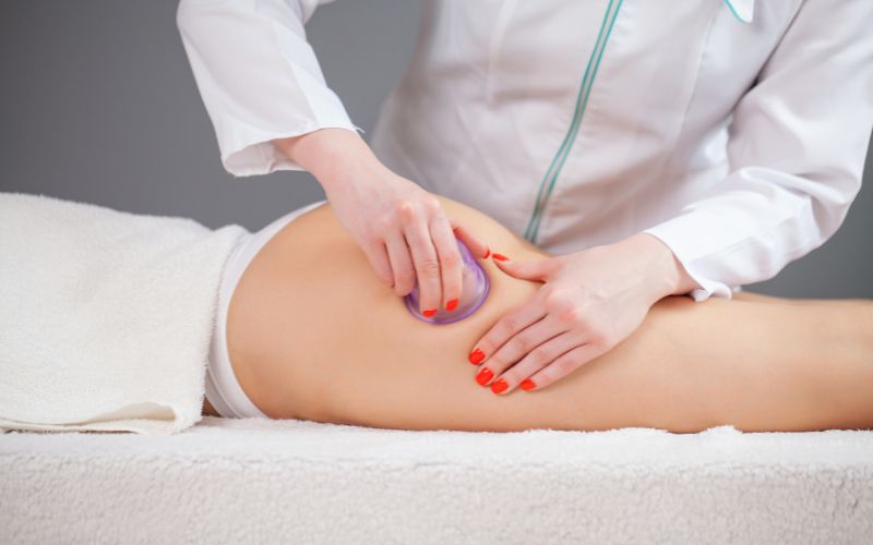 Anticeliulitinis vakuminis masažas moterims